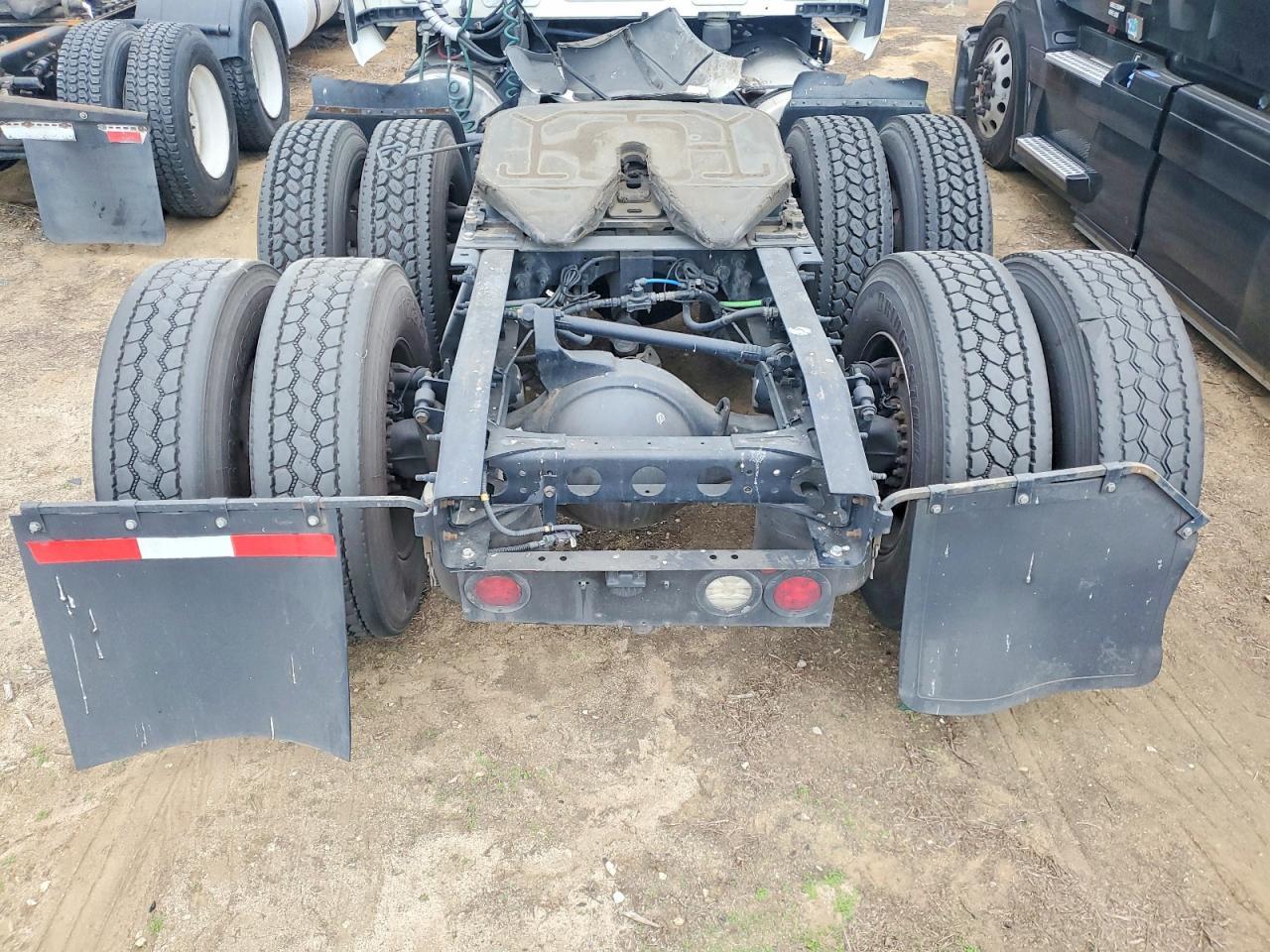 2022 International RH613 Semi Truck