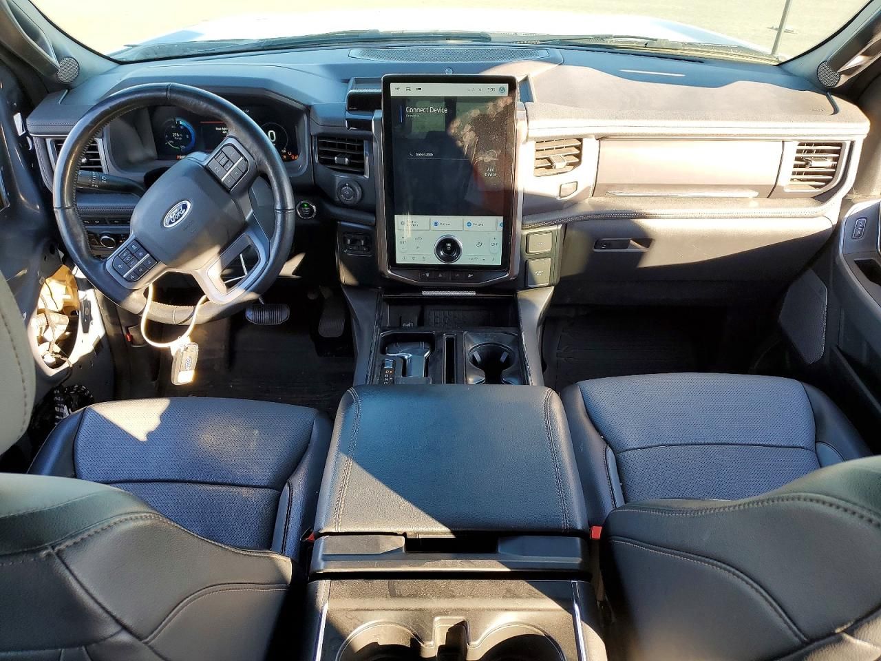 2023 Ford F150 Lightning pro