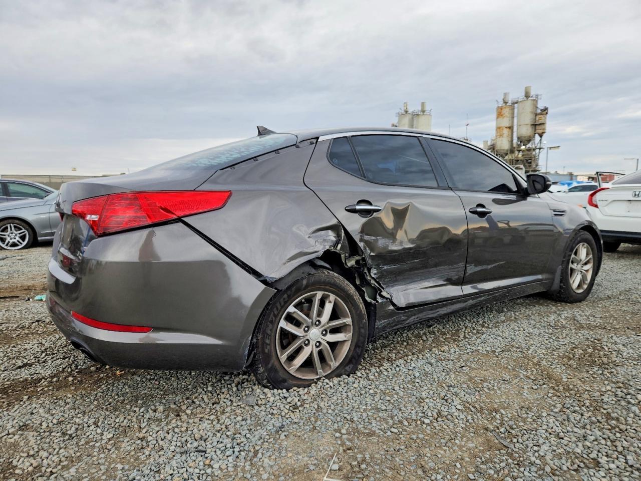 2013 KIA Optima lx