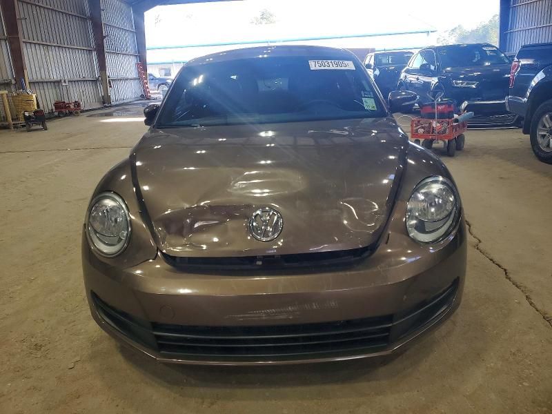2013 Volkswagen Beetle