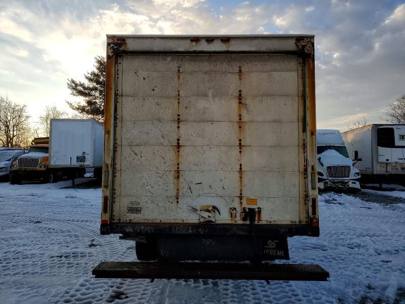 2017 Chev Express Commercial C