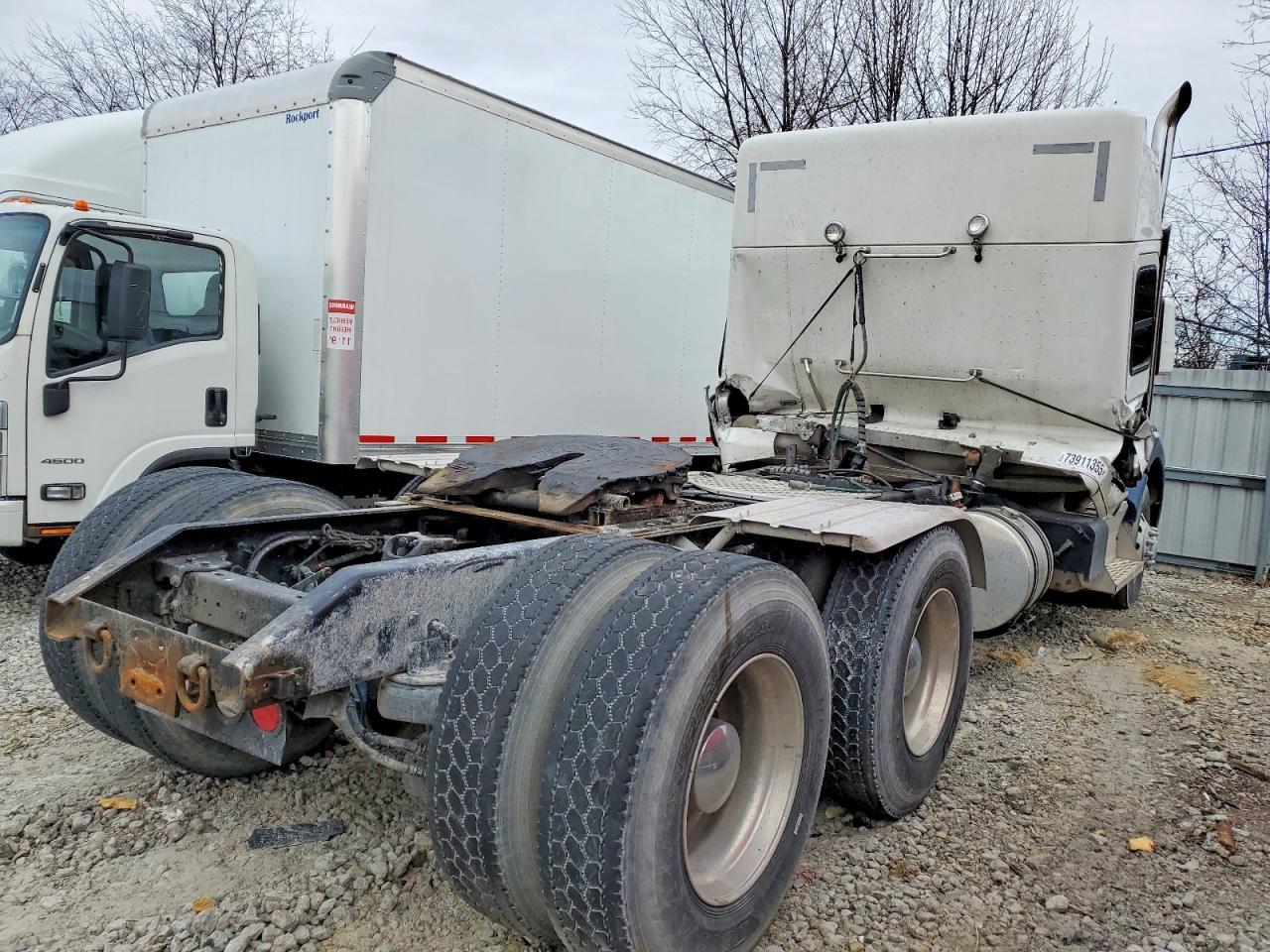 2016 Kenworth Construction T880