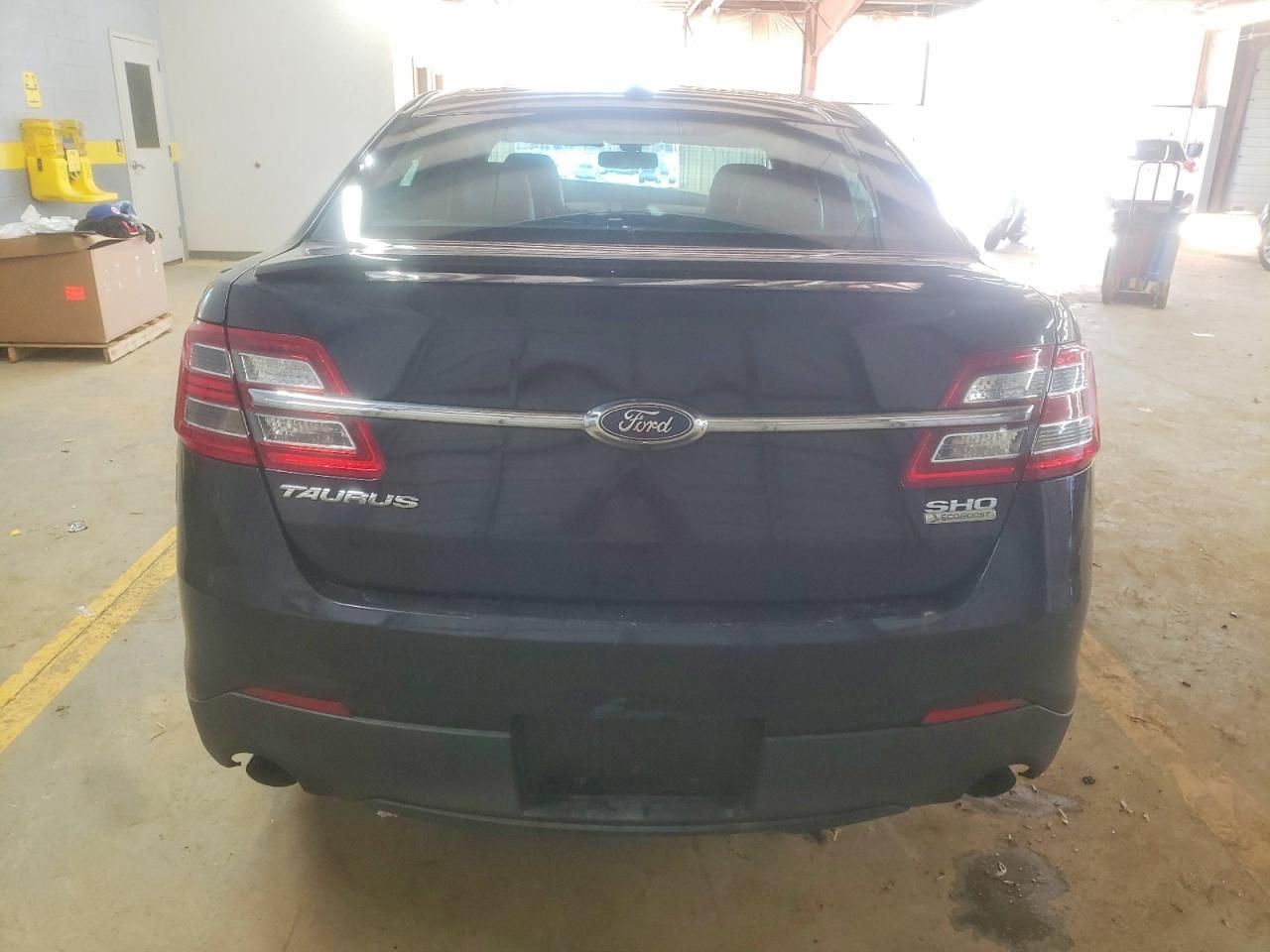 2016 Ford Taurus sho