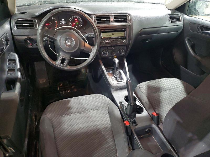 2011 Volkswagen Jetta Base