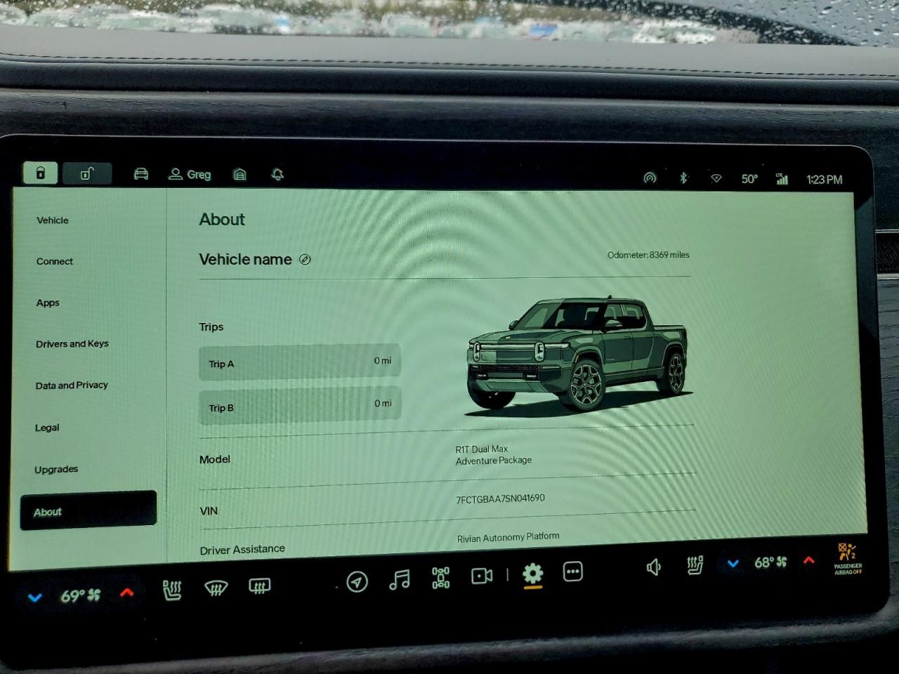 2025 Rivian R1T Adventure