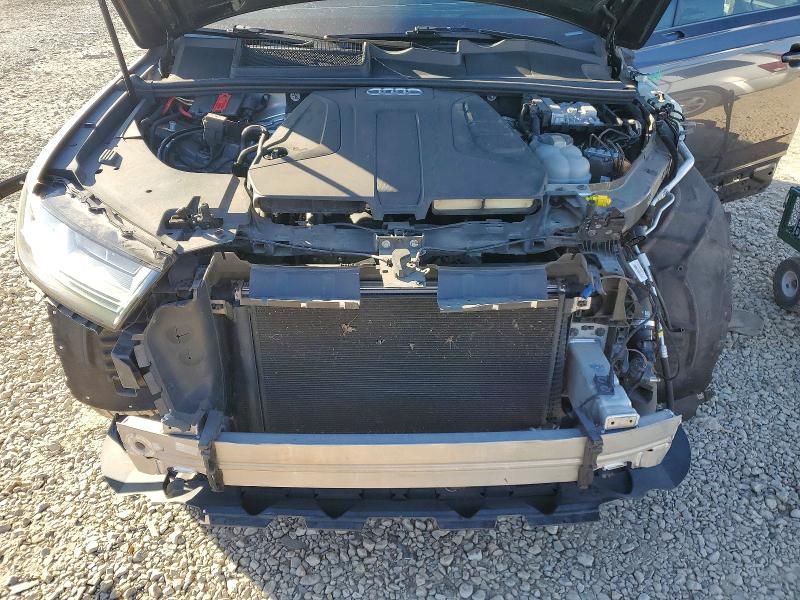 2019 Audi Q7 Premium Plus