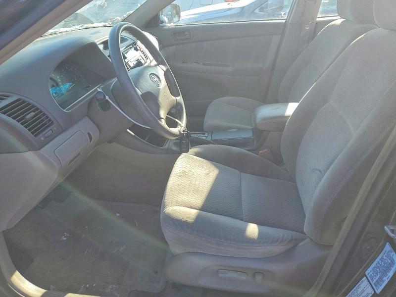 2002 Toyota Camry le