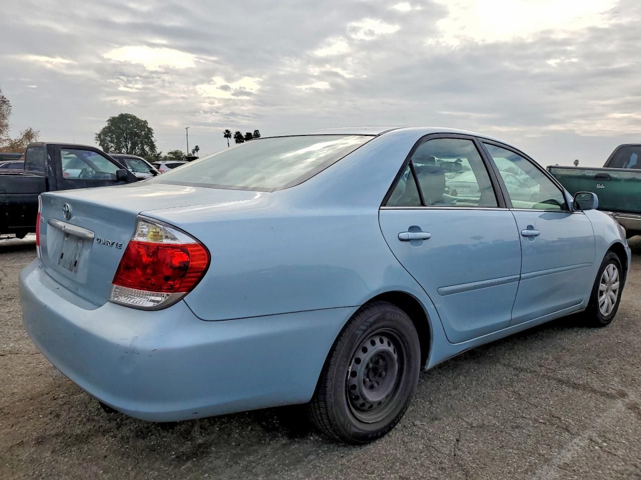2006 Toyota Camry le