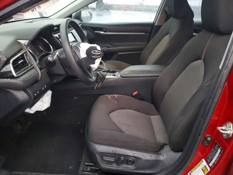 2020 Toyota Camry le