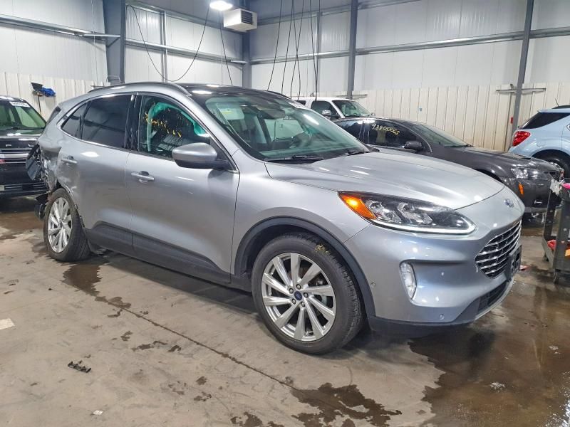 2022 Ford Escape Titanium
