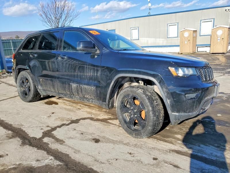 2019 Jeep Grand Cherokee Laredo