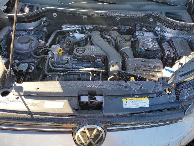 2025 Volkswagen Taos se