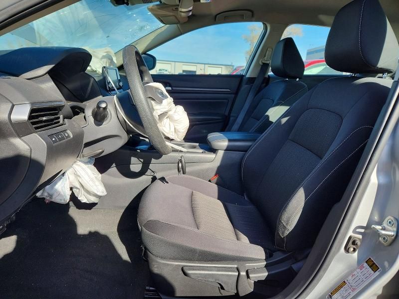 2021 Nissan Altima s