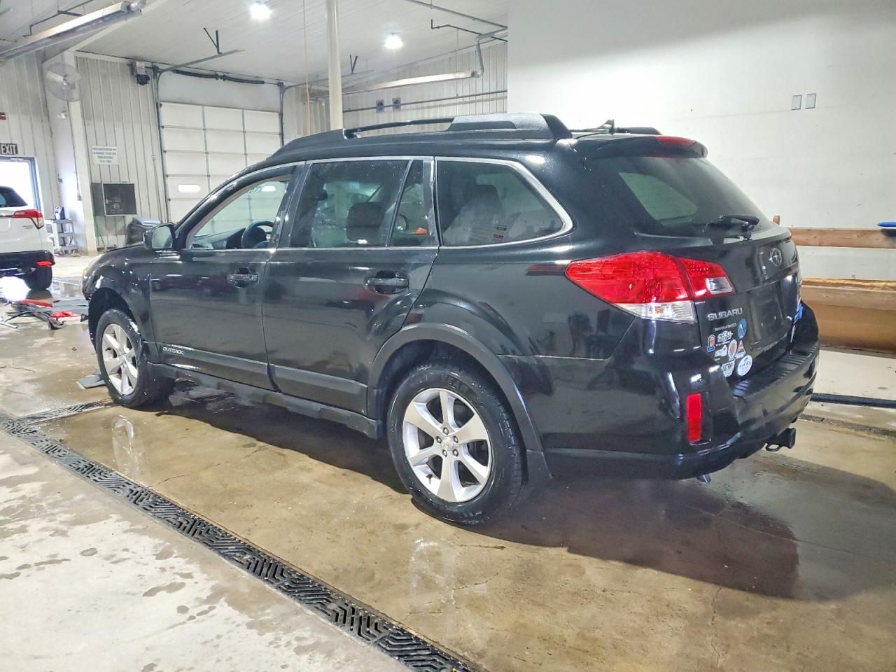 2013 Subaru Outback 2.5i Limited
