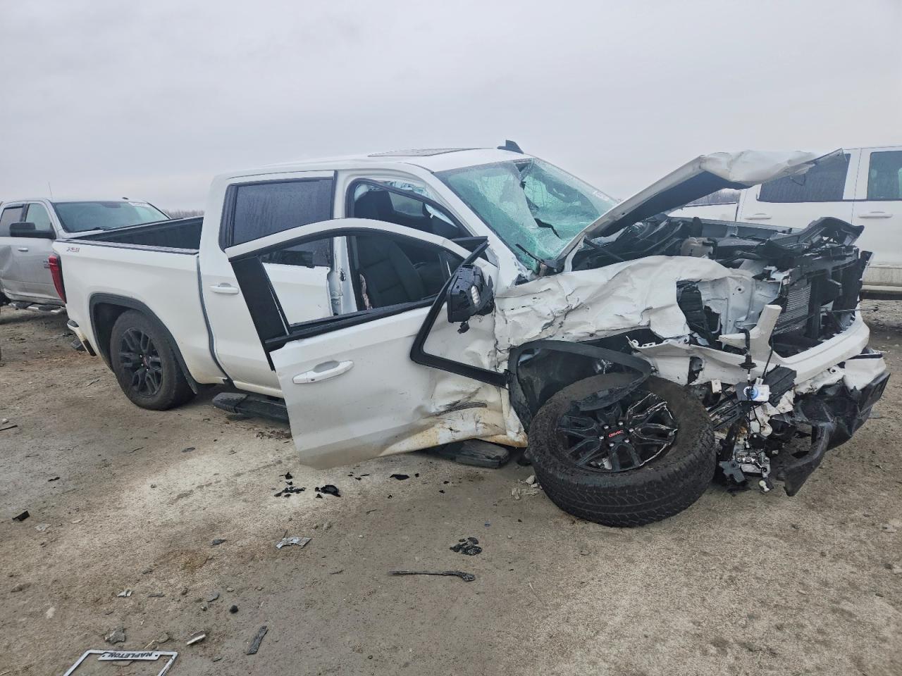 2025 GMC Sierra K1500 Elevation
