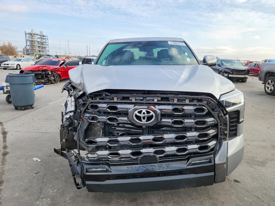 2022 Toyota Tundra Platinum