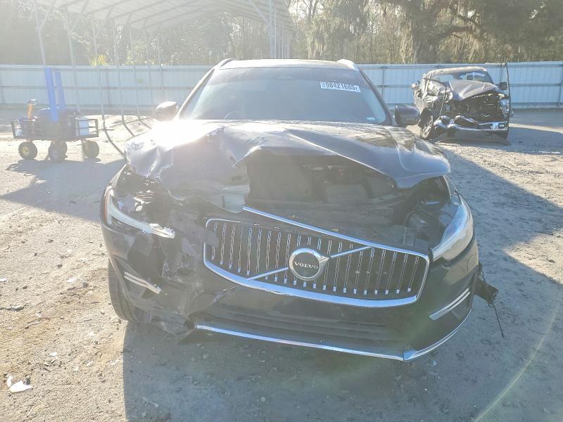 2022 Volvo Xc60 B5 Inscription