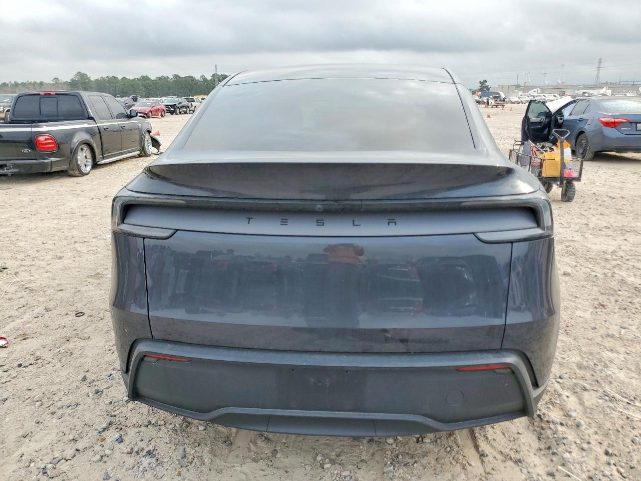 2026 Tesla Model y