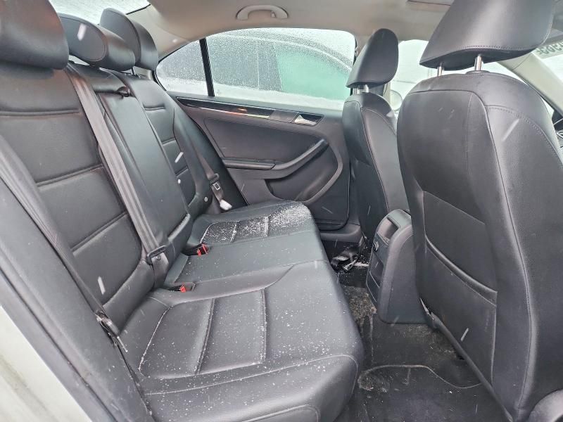 2016 Volkswagen Jetta sel