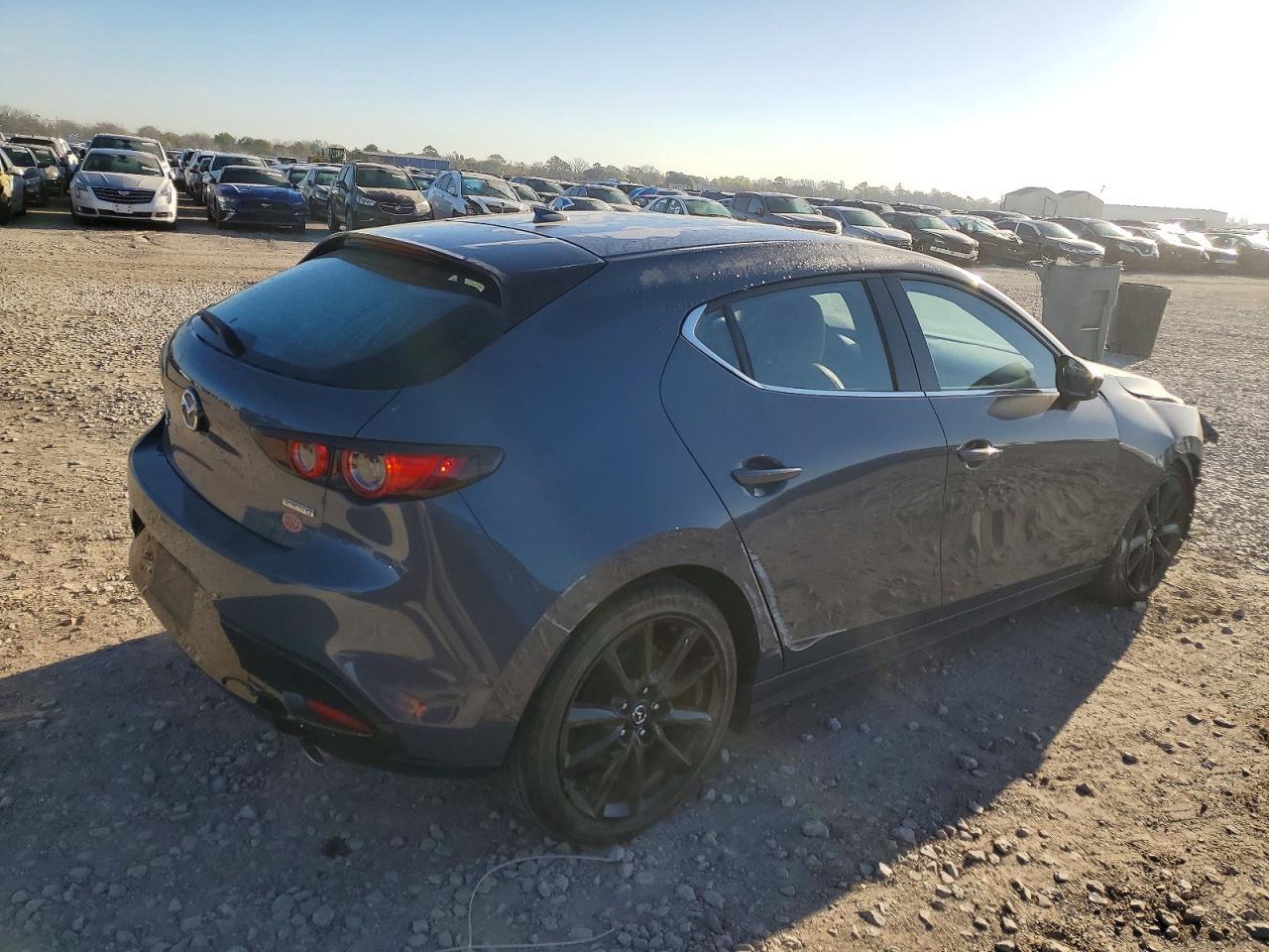 2020 Mazda 3 Premium