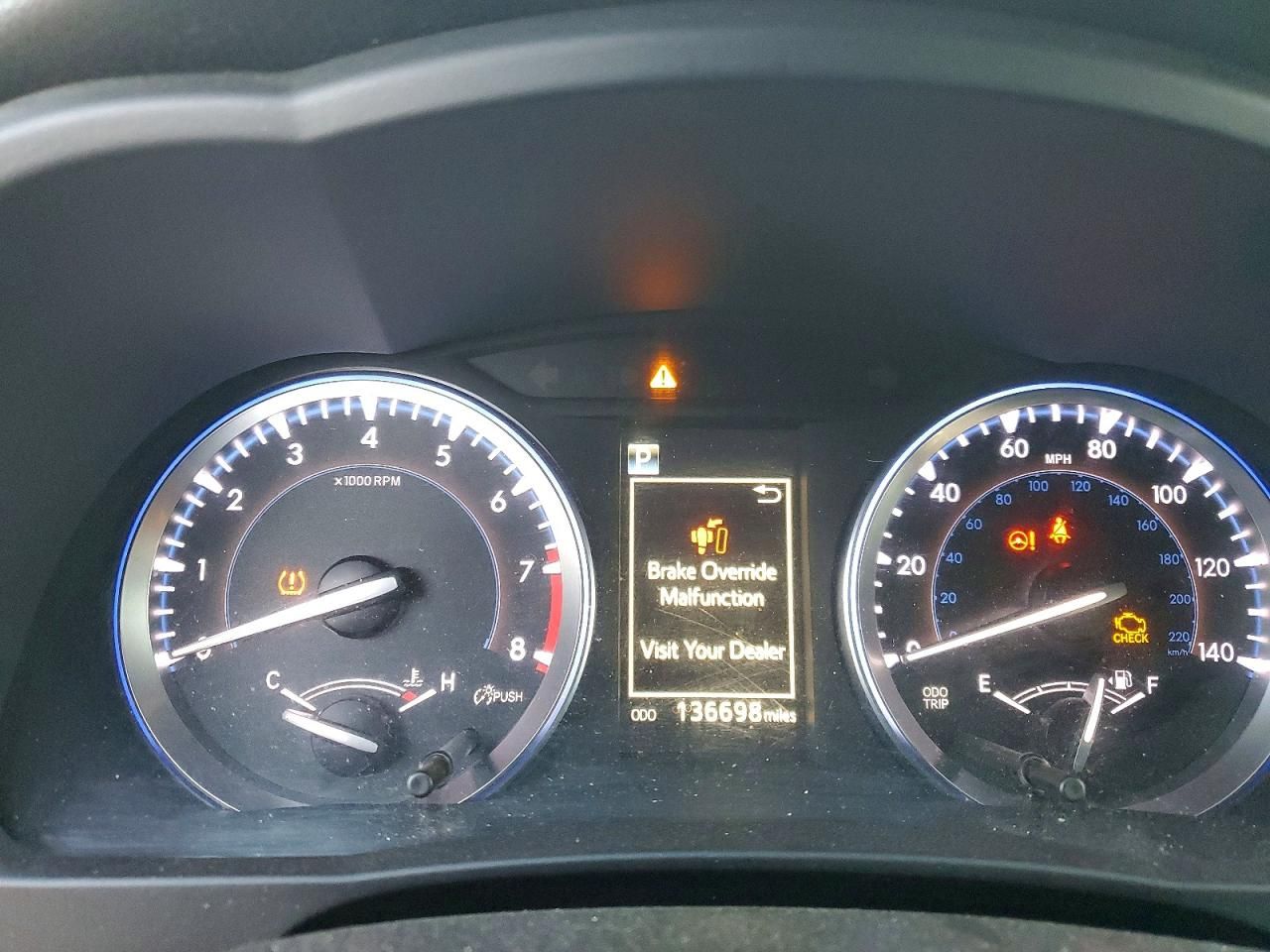 2017 Toyota Highlander se