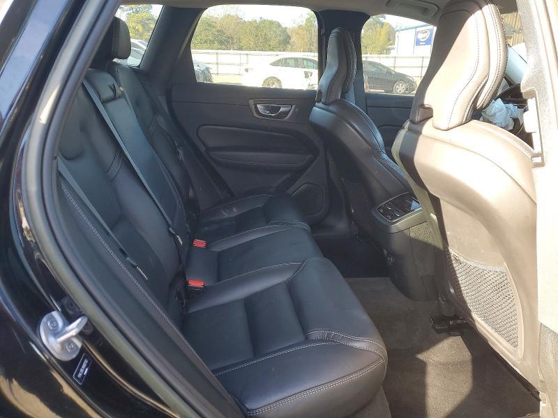 2022 Volvo Xc60 B5 Inscription