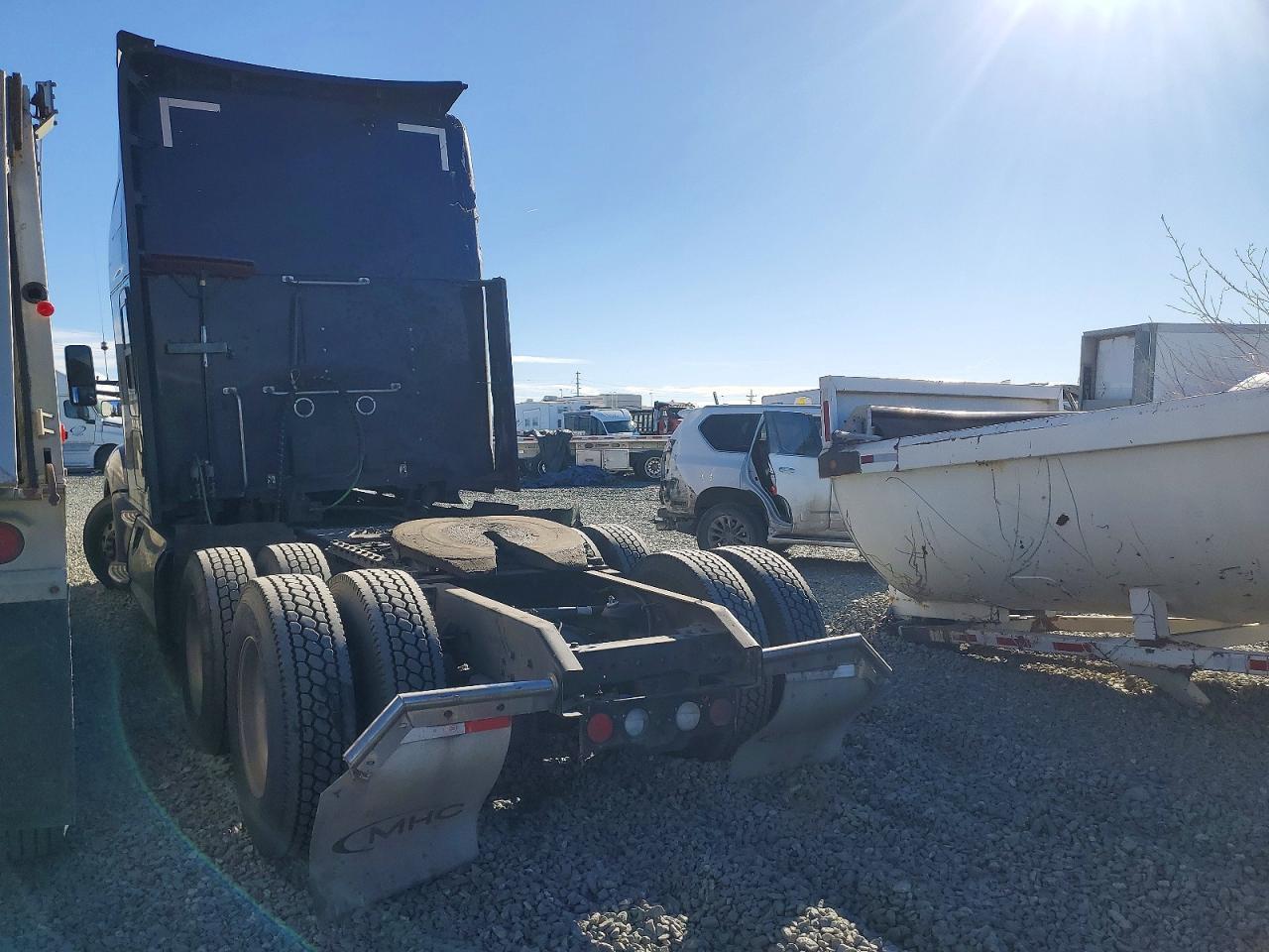 2020 Kenworth T680-Semi Truck