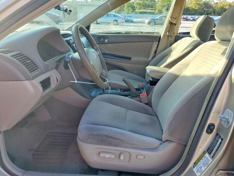 2006 Toyota Camry le