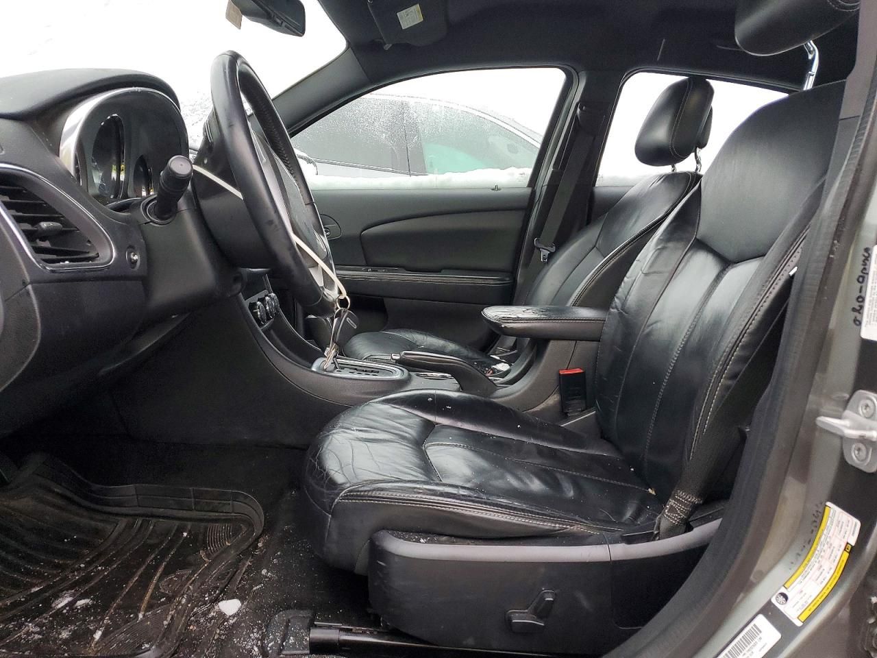 2013 Chrysler 200 Limited