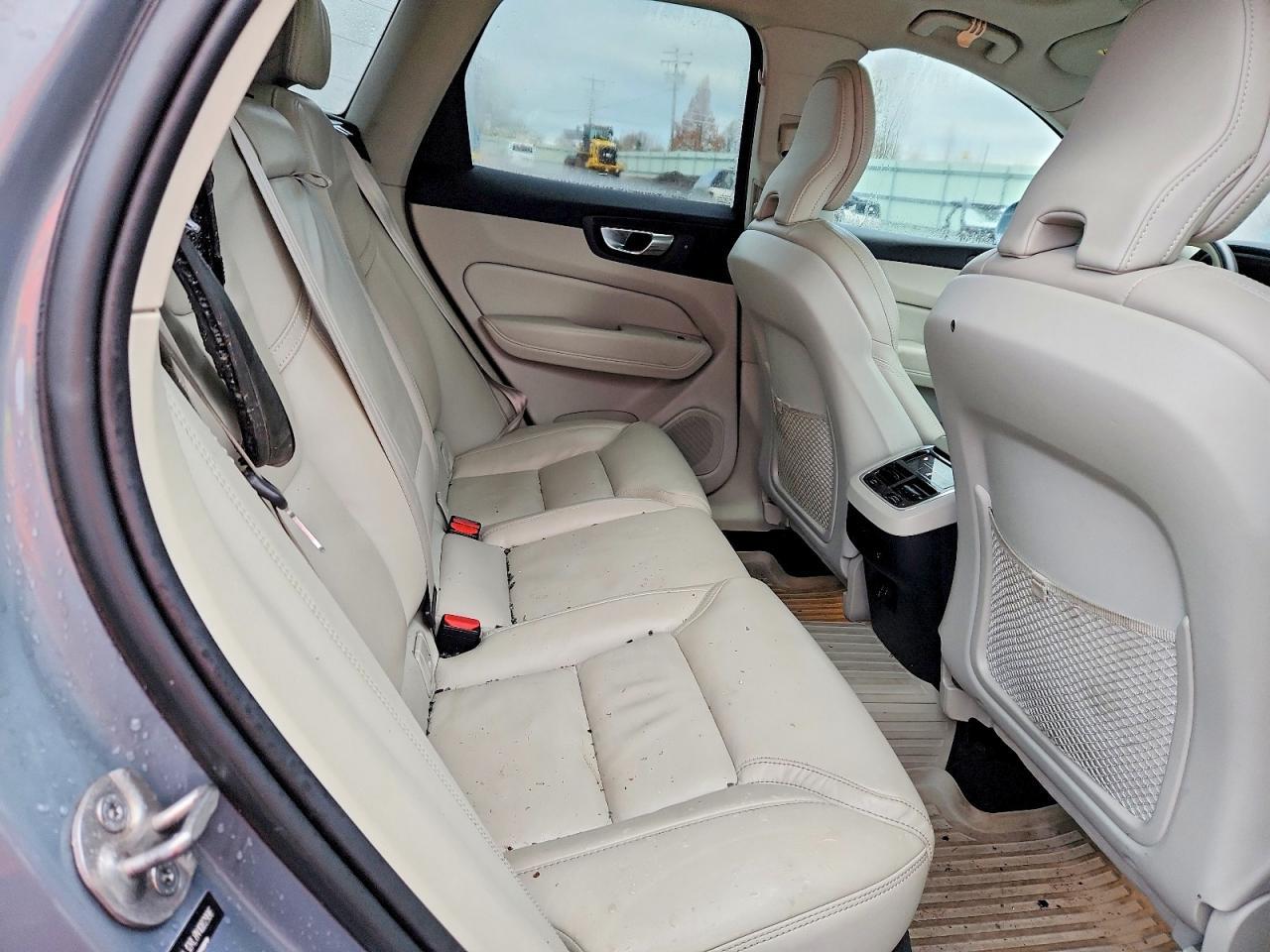 2022 Volvo Xc60 B5 Inscription