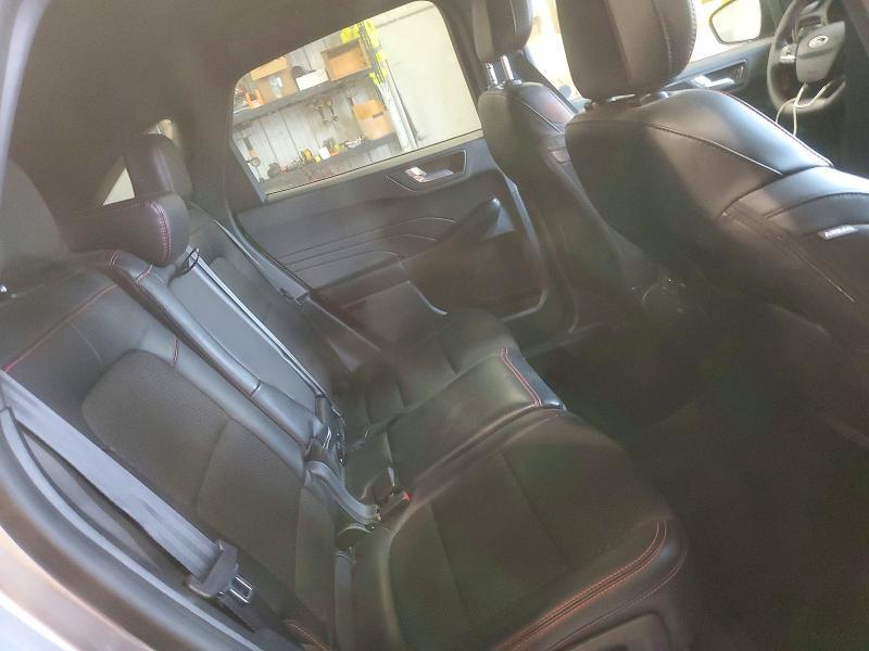 2023 Ford Escape st Line