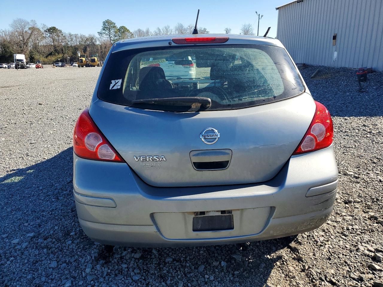 2011 Nissan Versa s