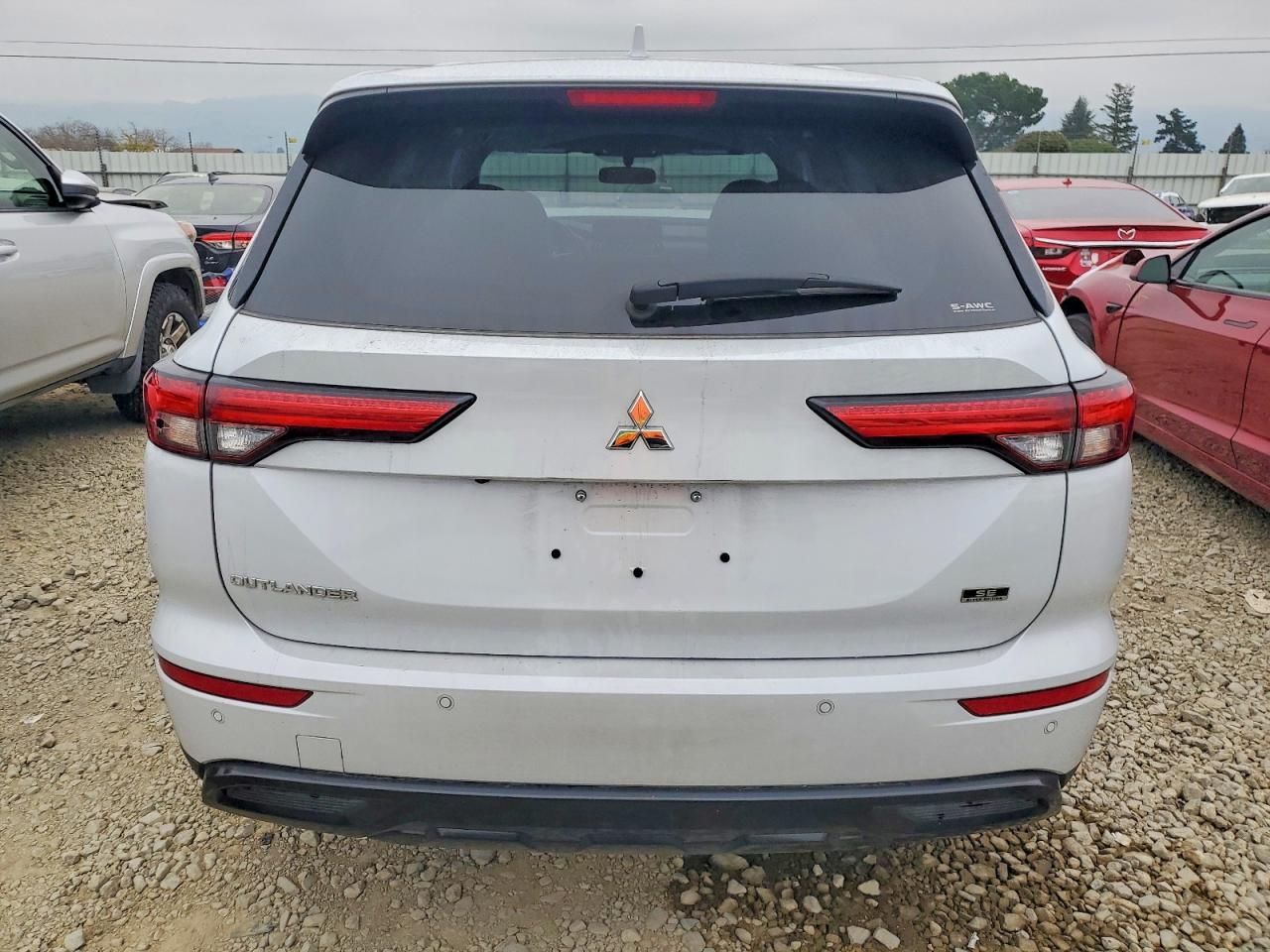 2024 Mitsubishi Outlander se