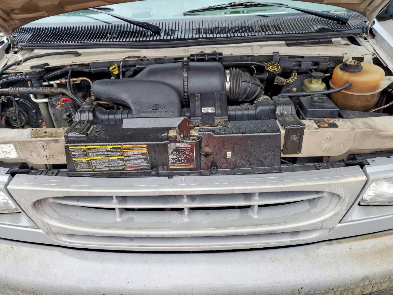 1999 Ford Econoline E150 van