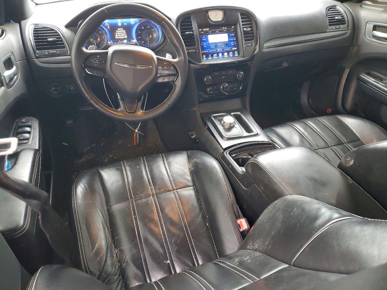 2015 Chrysler 300 s
