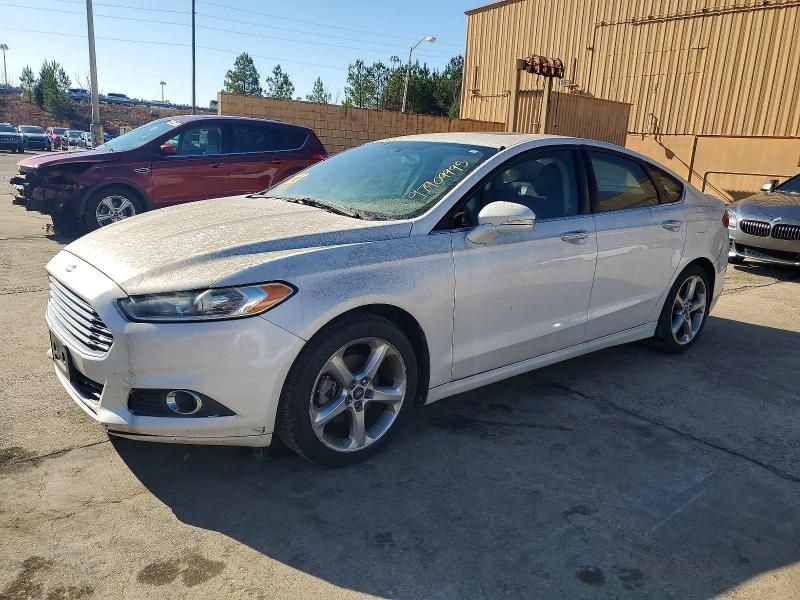 2015 Ford Fusion se