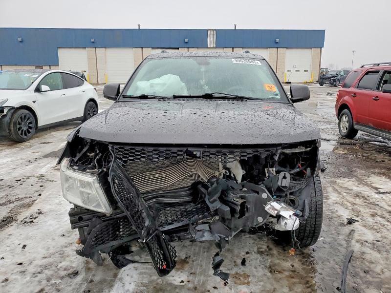 2018 Dodge Journey Crossroad
