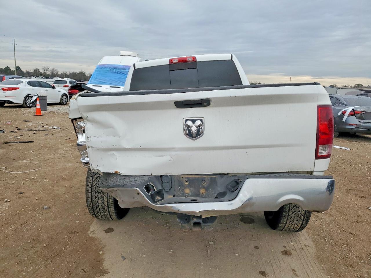 2014 Dodge Ram 1500 slt