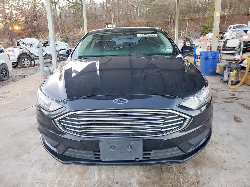 2017 Ford Fusion se Hybrid