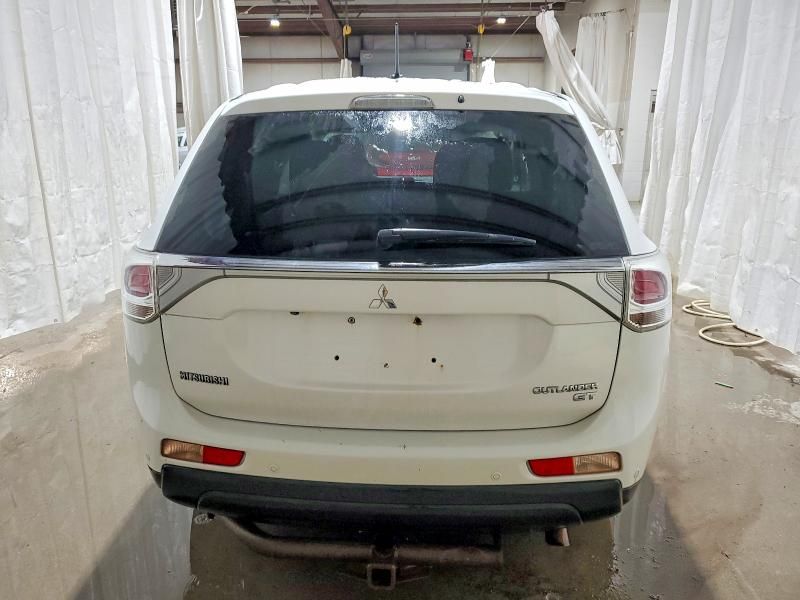 2014 Mitsubishi Outlander gt