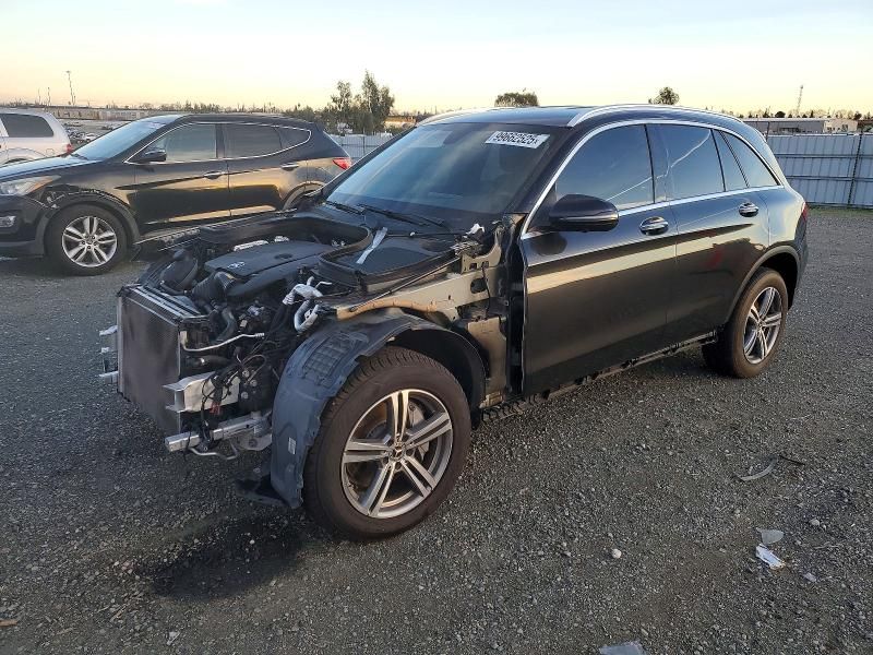 2021 Mercedes-Benz Glc 300