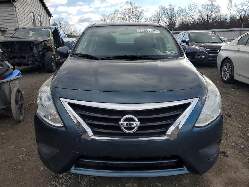 2016 Nissan Versa s