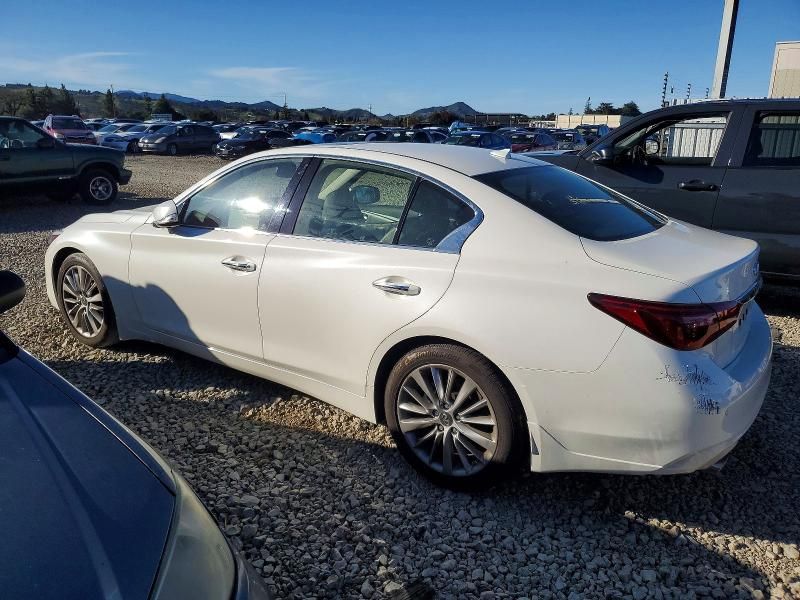 2023 Infiniti Q50 Luxe