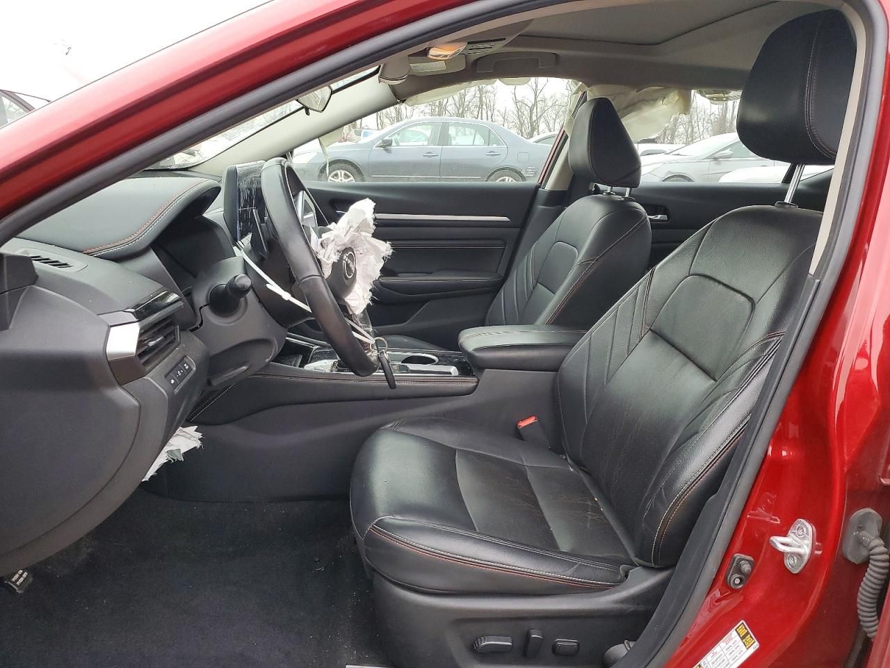 2023 Nissan Altima sr