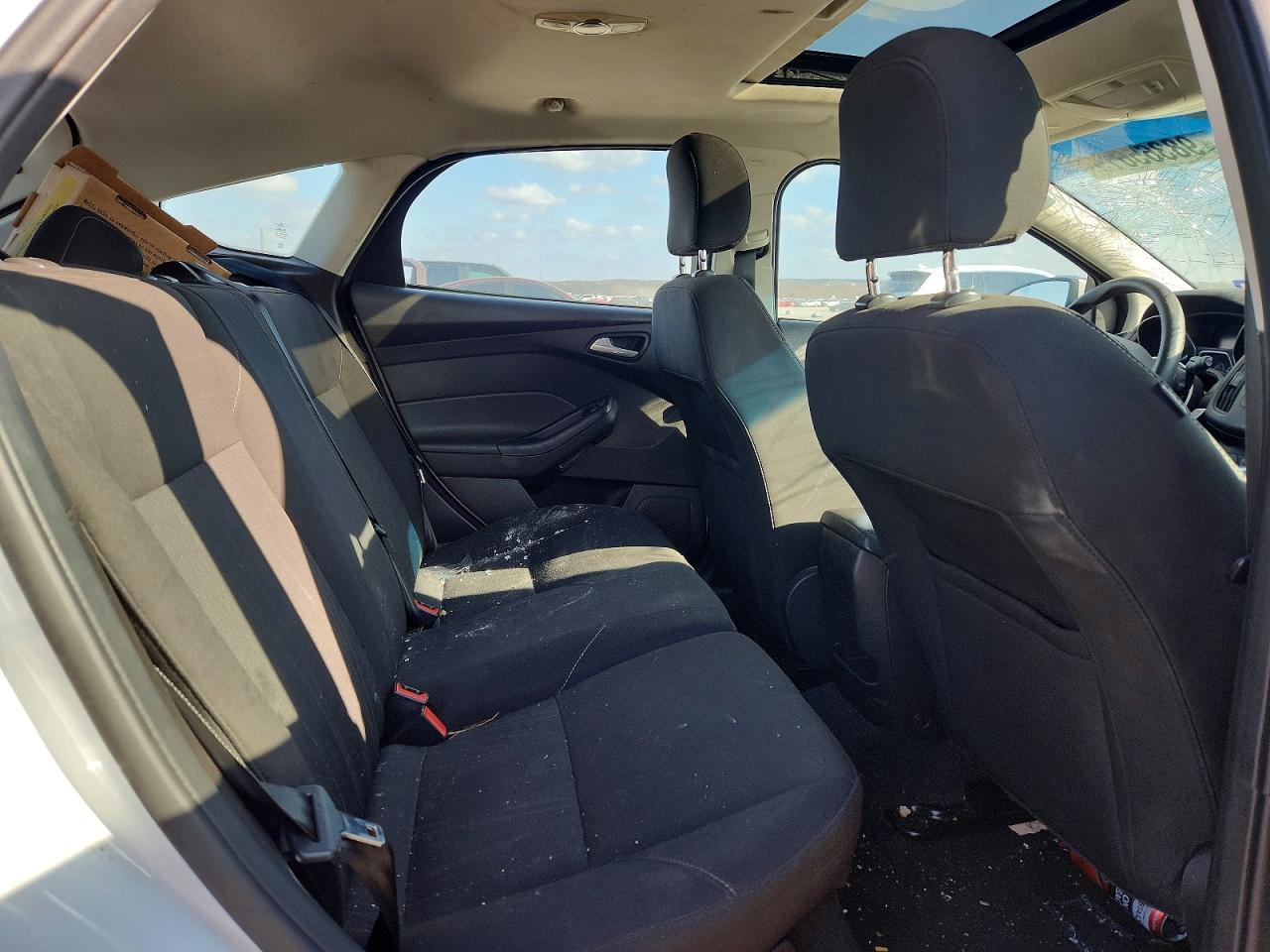 2016 Ford Focus se