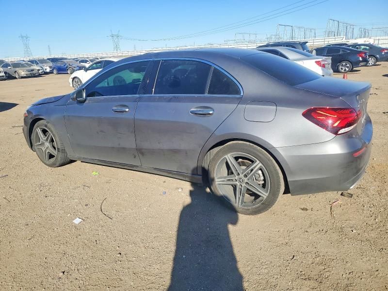 2021 Mercedes-Benz A 220