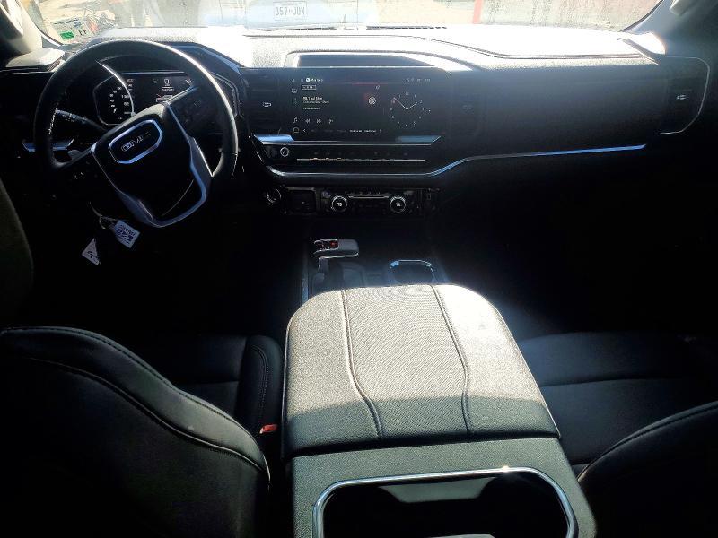 2026 GMC Sierra K1500 slt