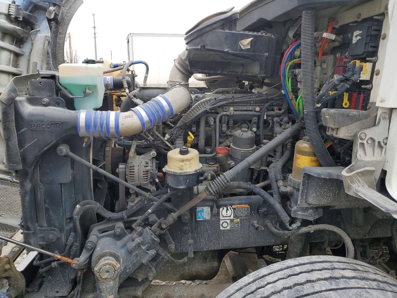 2016 Kenworth Construction T880