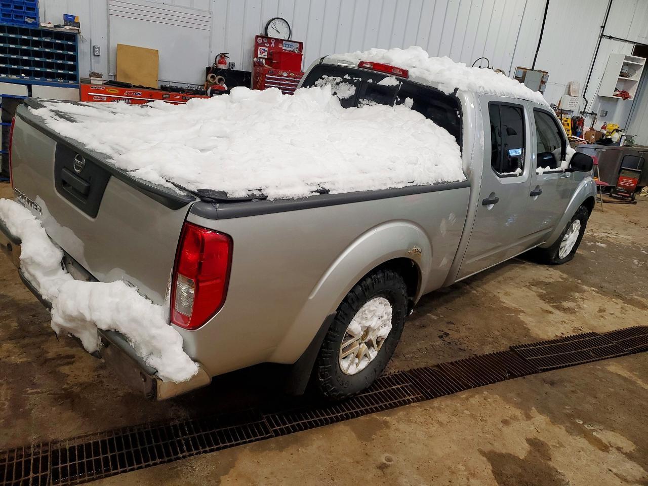 2014 Nissan Frontier SV