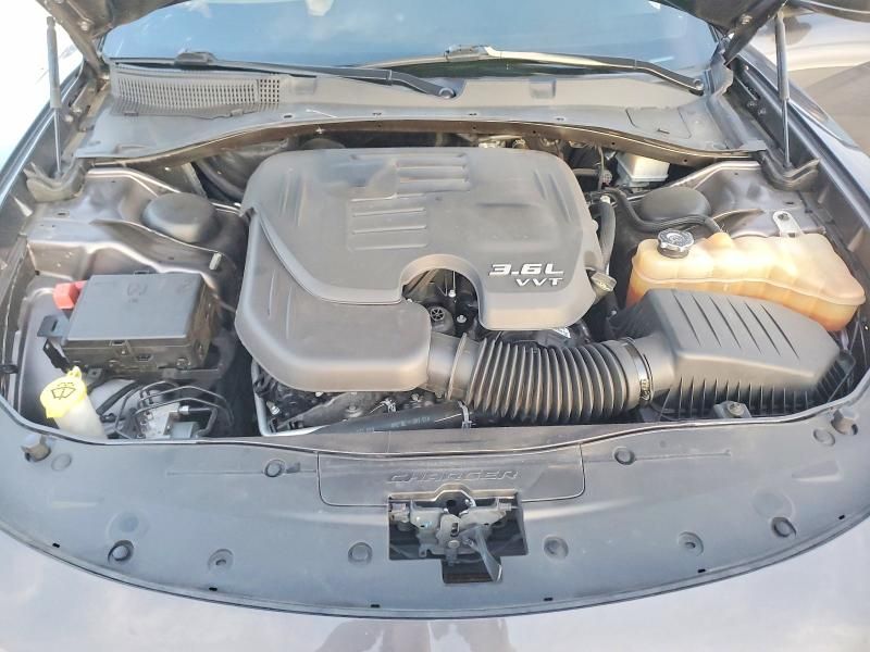 2020 Dodge Charger sxt